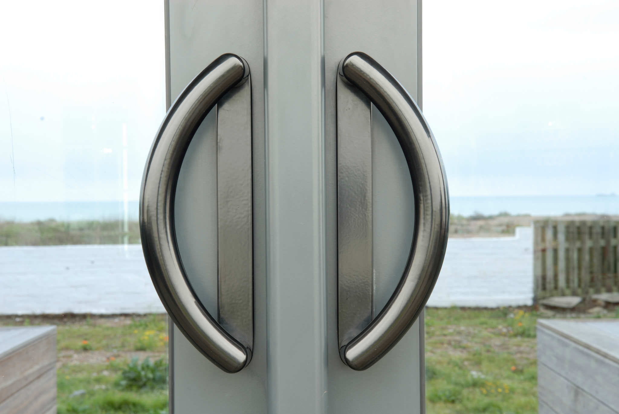 What is the Price of Aluminum Doors?